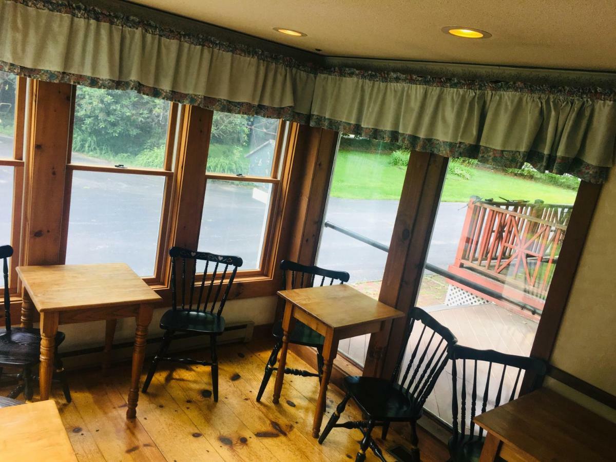 Carriage Barn Inn キーン エクステリア 写真