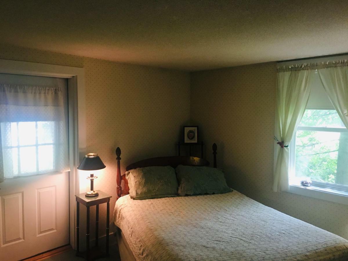 Carriage Barn Inn キーン エクステリア 写真